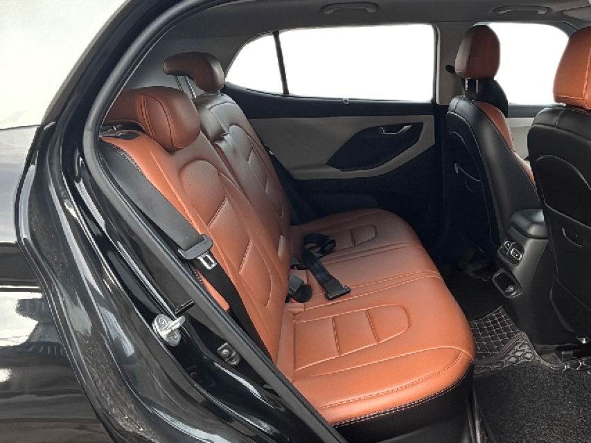 2022 Hyundai Creta SX 1.5 PETROL, Petrol, Manual, 61,000 km, Right Side Rear Door Cabin