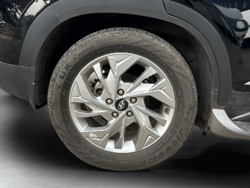 2022 Hyundai Creta SX 1.5 PETROL, Petrol, Manual, 61,000 km, Right Rear Wheel