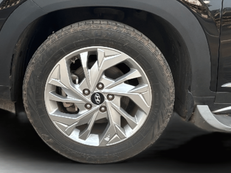 2022 Hyundai Creta SX 1.5 PETROL, Petrol, Manual, 61,000 km, Left Front Wheel