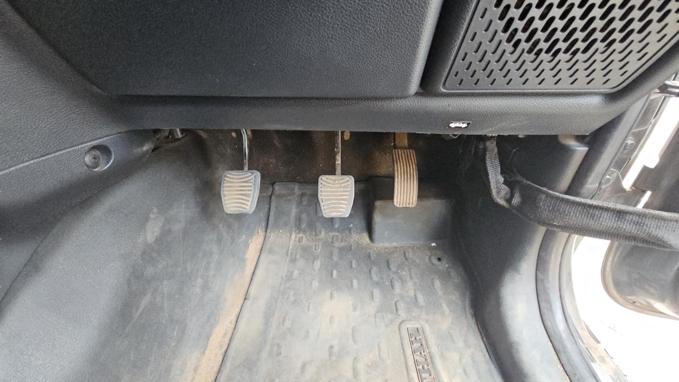 2021 Mahindra Thar LX D 4*4 MT HT, Diesel, Manual, 55,758 km, Pedals