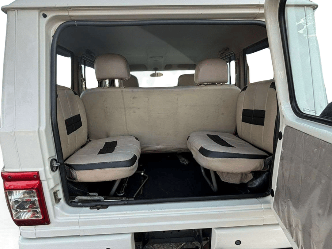 2021 Mahindra Bolero B6, Diesel, Manual, 75,537 km, Boot Inside