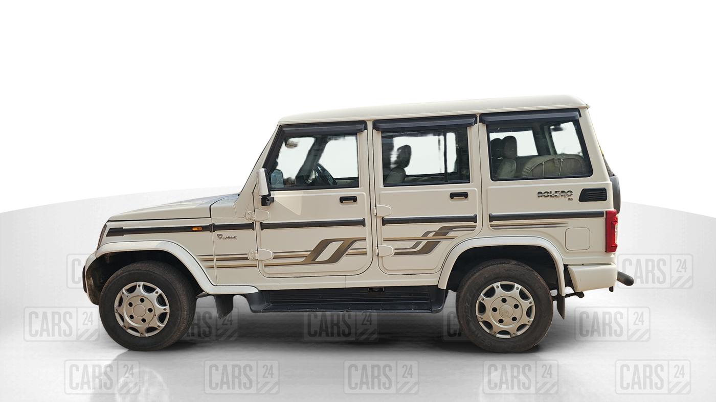 2021 Mahindra Bolero B6, Diesel, Manual, 75,537 km, Left Side
