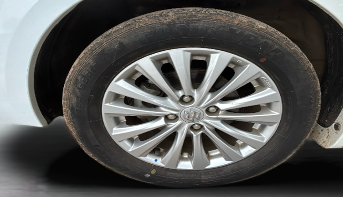 2022 Maruti Ciaz ZETA 1.5 SHVS MT PETROL, Petrol, Manual, 16,752 km, Left Front Wheel