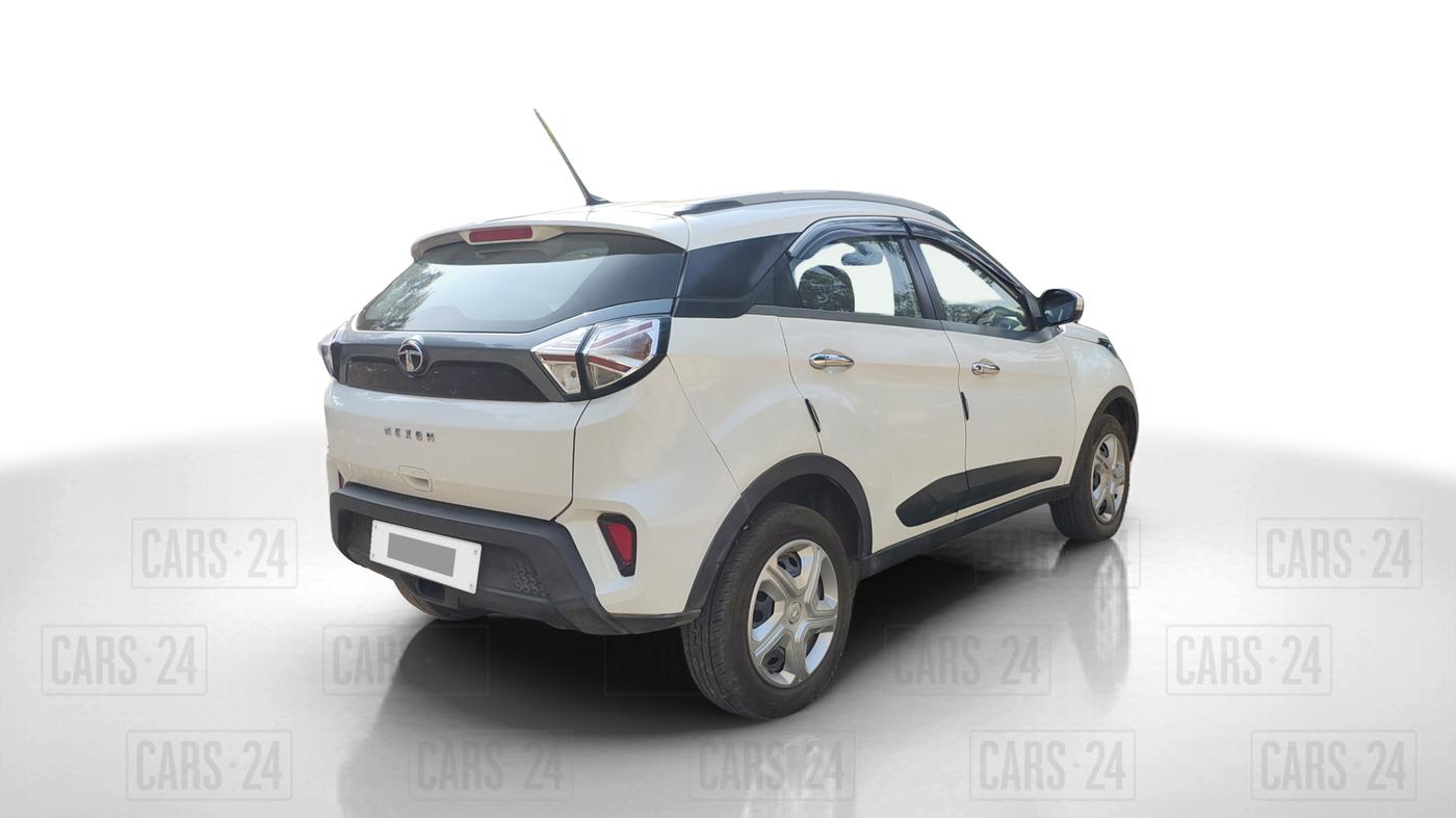 2022 Tata NEXON XM PLUS SUNROOF DIESEL, Diesel, Manual, 75,140 km, Right Back Diagonal