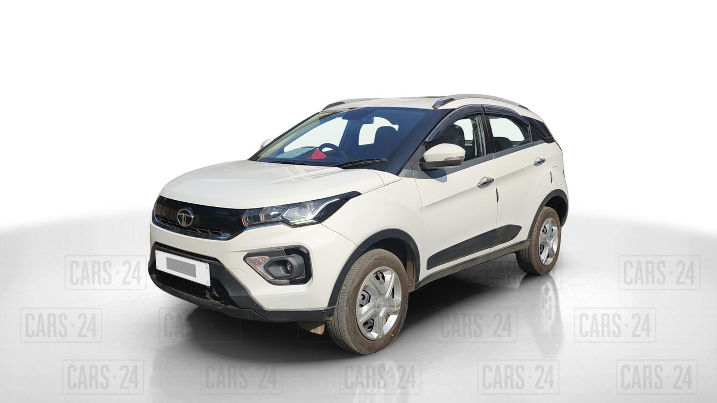 2022 Tata NEXON XM PLUS SUNROOF DIESEL, Diesel, Manual, 75,140 km, Left Front Diagonal