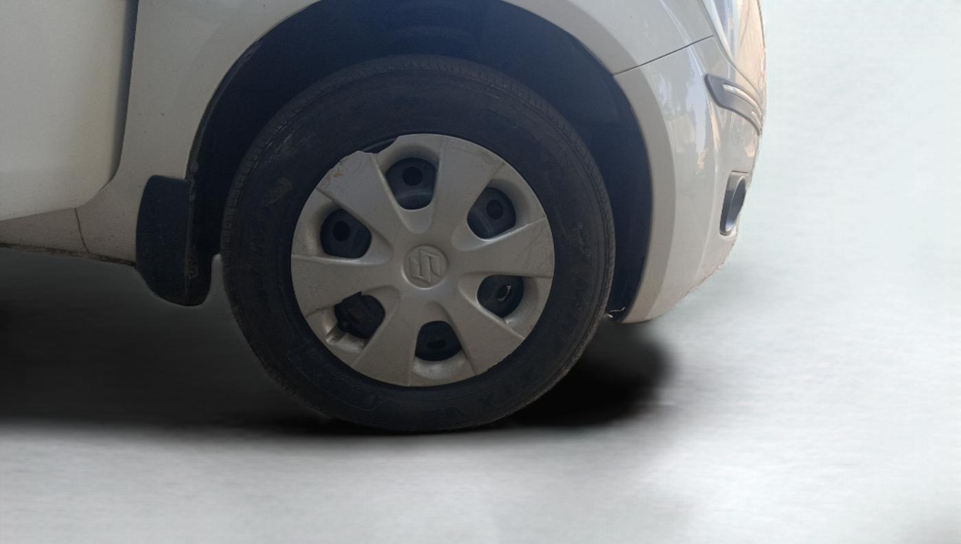 2012 Maruti Ritz VDI, Diesel, Manual, 82,166 km, Right Front Wheel