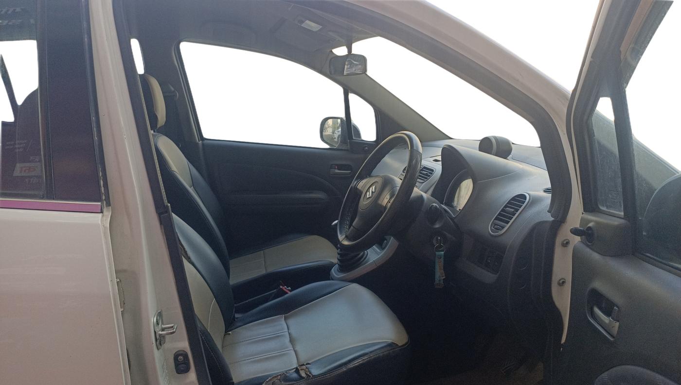 2012 Maruti Ritz VDI, Diesel, Manual, 82,166 km, Right Side Front Door Cabin
