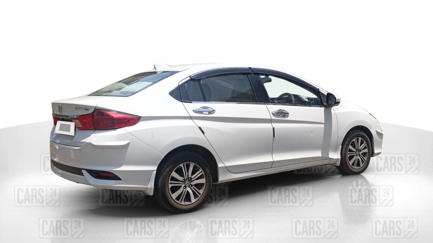 2017 Honda City 1.5L I-DTEC V, Diesel, Manual, 81,565 km, Right Back Diagonal