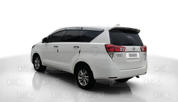 2016 Toyota Innova Crysta 2.4 VX 8 STR, Diesel, Manual, 1,07,770 km, Left Back Diagonal