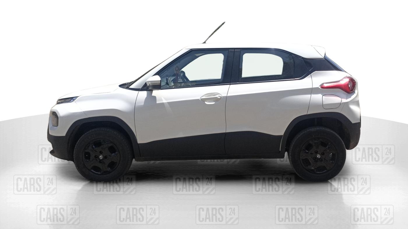 2021 Tata PUNCH ACCOMPLISHED MT, Petrol, Manual, 31,000 km, Left Side