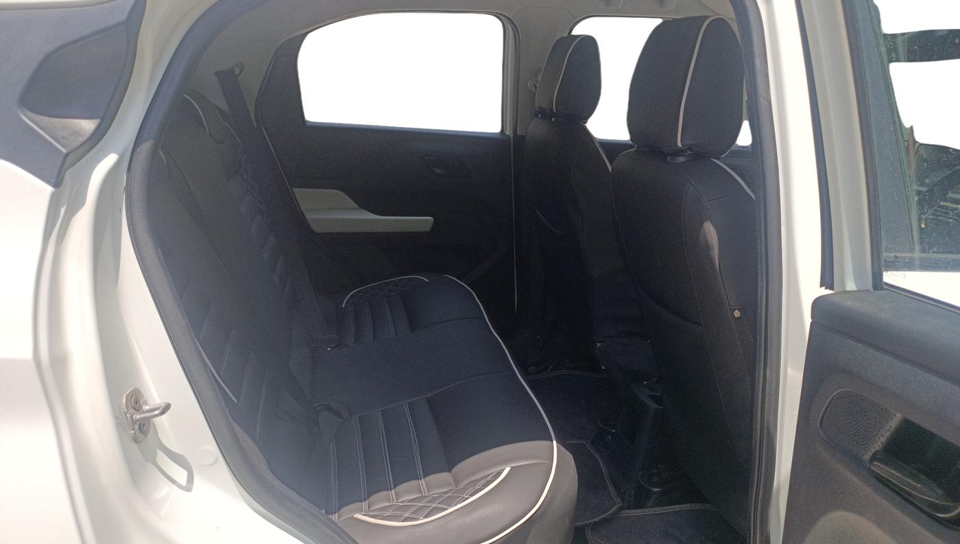 2021 Tata PUNCH ACCOMPLISHED MT, Petrol, Manual, 31,000 km, Right Side Rear Door Cabin
