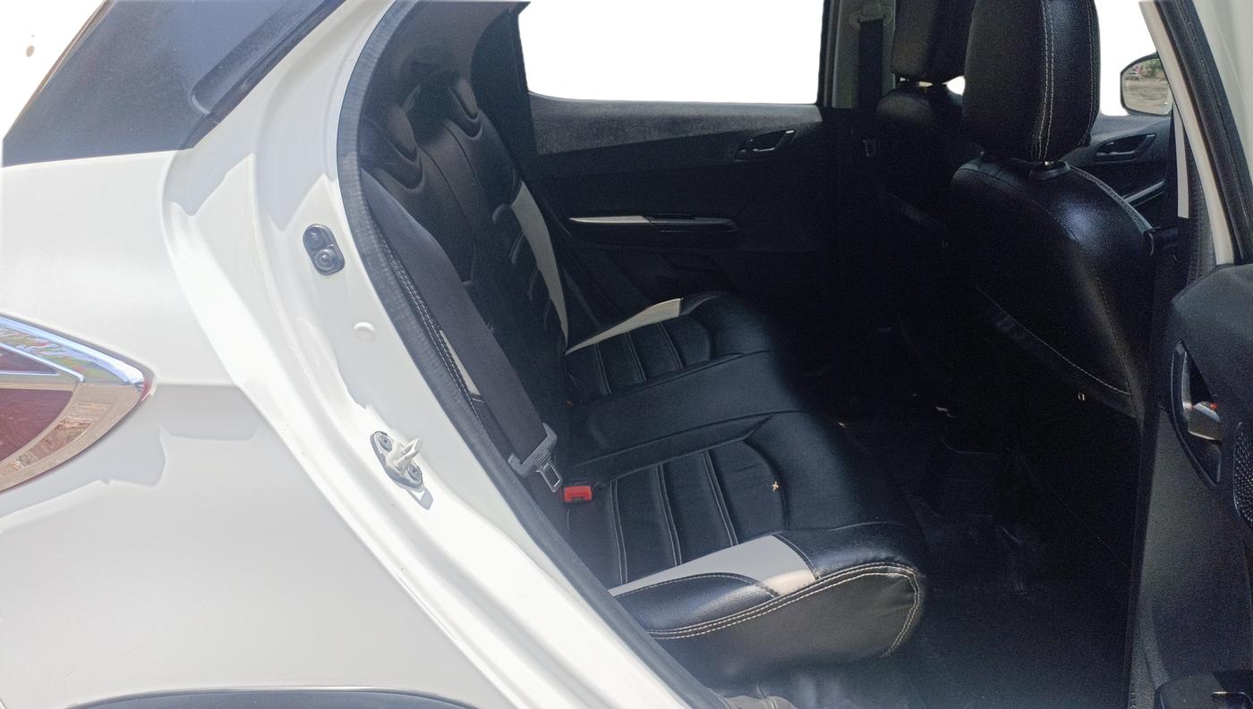 2021 Tata TIAGO NRG XZ MT, Petrol, Manual, 30,064 km, Right Side Rear Door Cabin