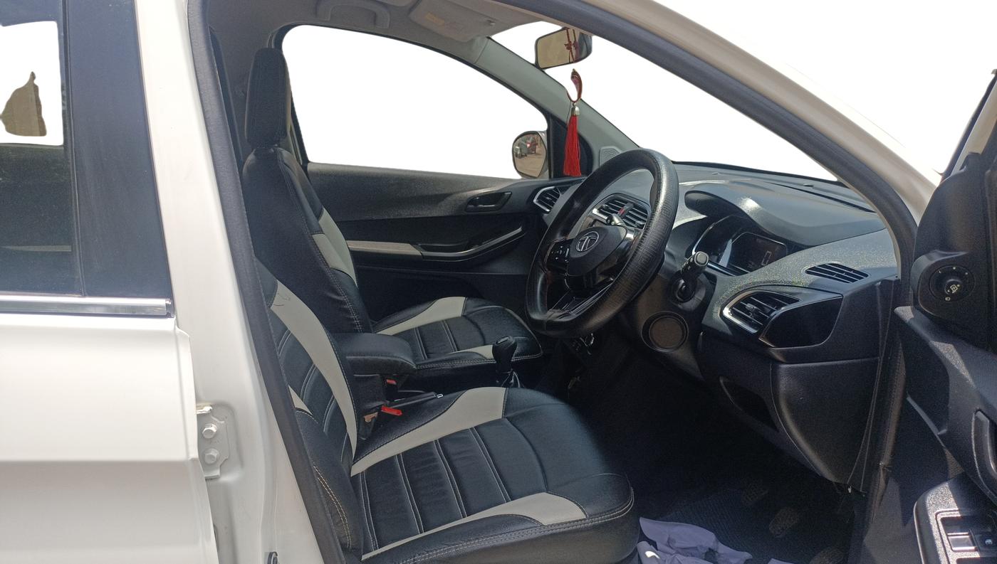2021 Tata TIAGO NRG XZ MT, Petrol, Manual, 30,064 km, Right Side Front Door Cabin