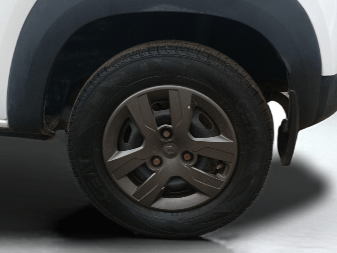 2019 Renault Kwid RXT 1.0 AMT (O), Petrol, Automatic, 17,980 km, Left Front Wheel