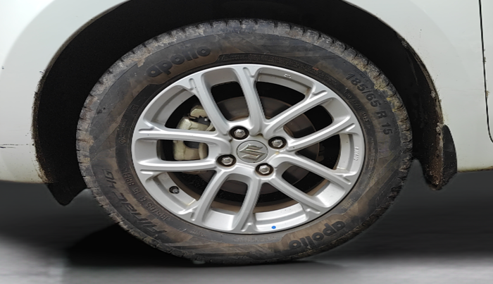 2022 Maruti Swift ZXI, Petrol, Manual, 23,710 km, Left Rear Wheel