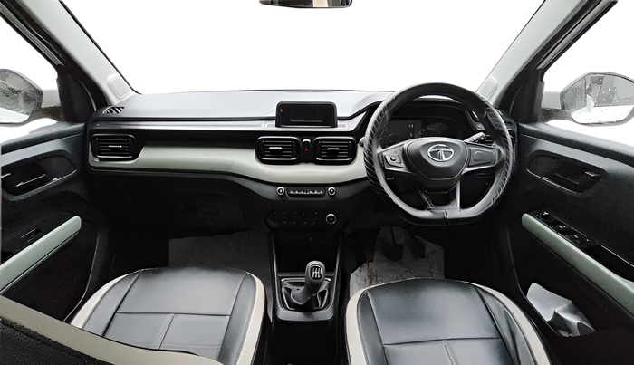 2022 Tata PUNCH ADVENTURE MT, Petrol, Manual, 43,285 km, Dashboard