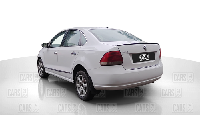 2014 Volkswagen Vento HIGHLINE DIESEL 1.6, Diesel, Manual, 84,134 km, Left Back Diagonal