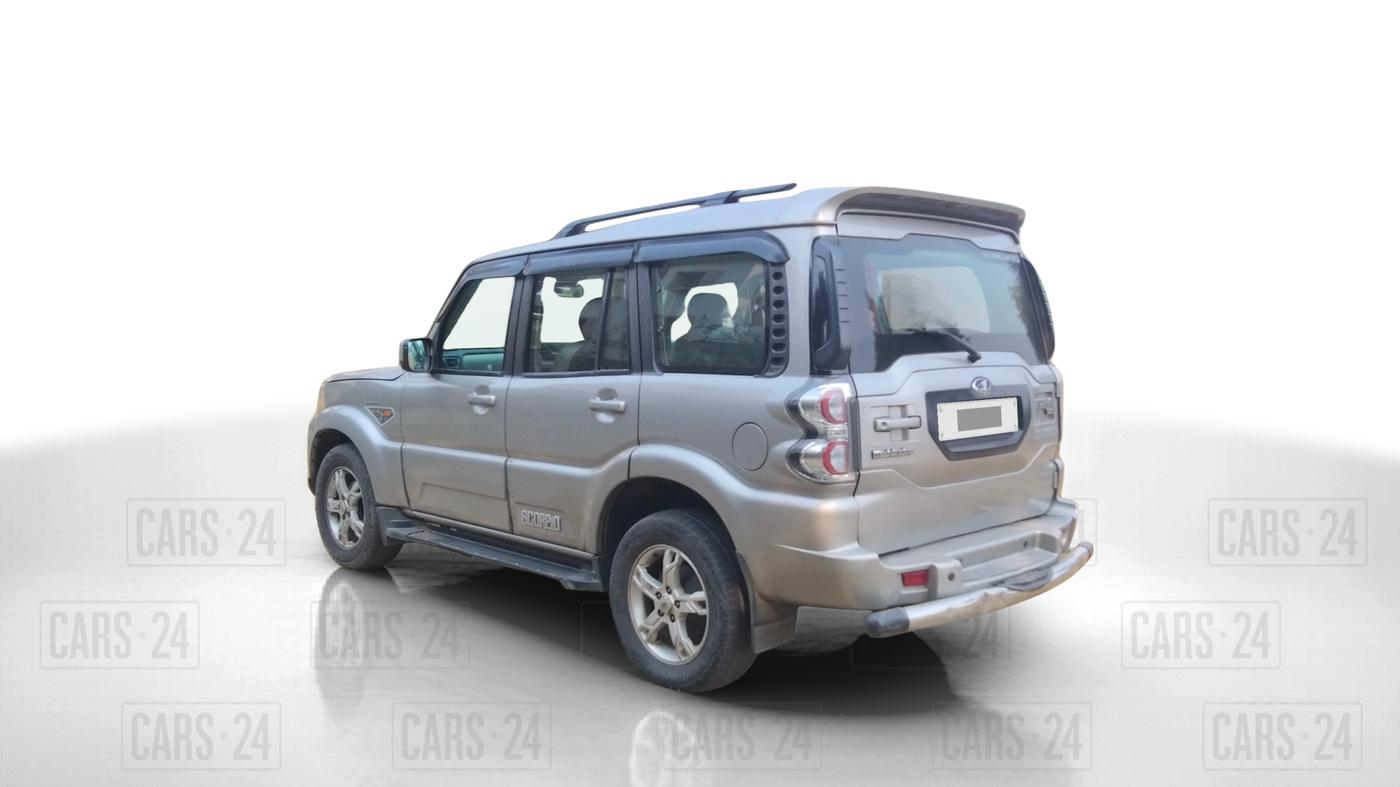2015 Mahindra Scorpio S10, Diesel, Manual, 82,852 km, Left Back Diagonal