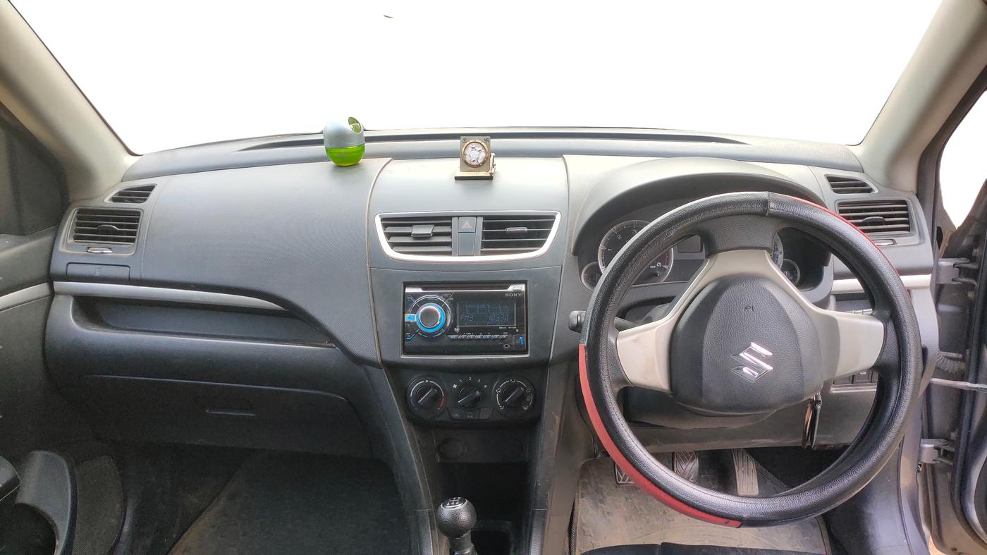 2014 Maruti Swift VDI, Diesel, Manual, 50,192 km, Dashboard