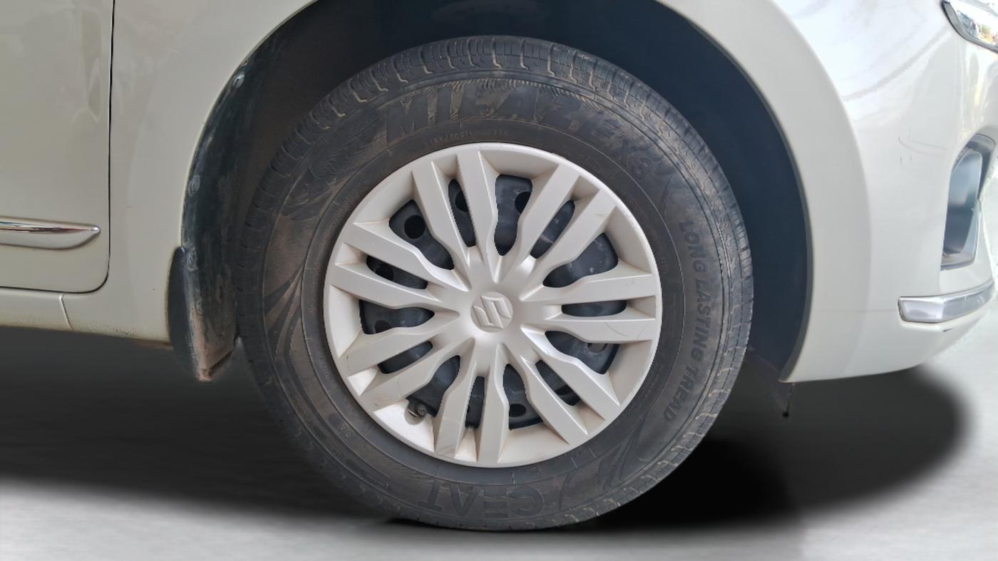 2019 Maruti Dzire VXI, Petrol, Manual, 90,068 km, Right Front Wheel