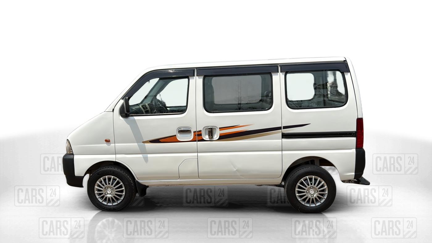2022 Maruti Eeco 5 STR AC (O), Petrol, Manual, 59,000 km, Left Side
