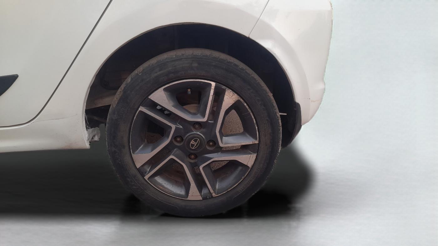 2019 Tata Tiago XZ PLUS PETROL, Petrol, Manual, 54,648 km, Left Rear Wheel