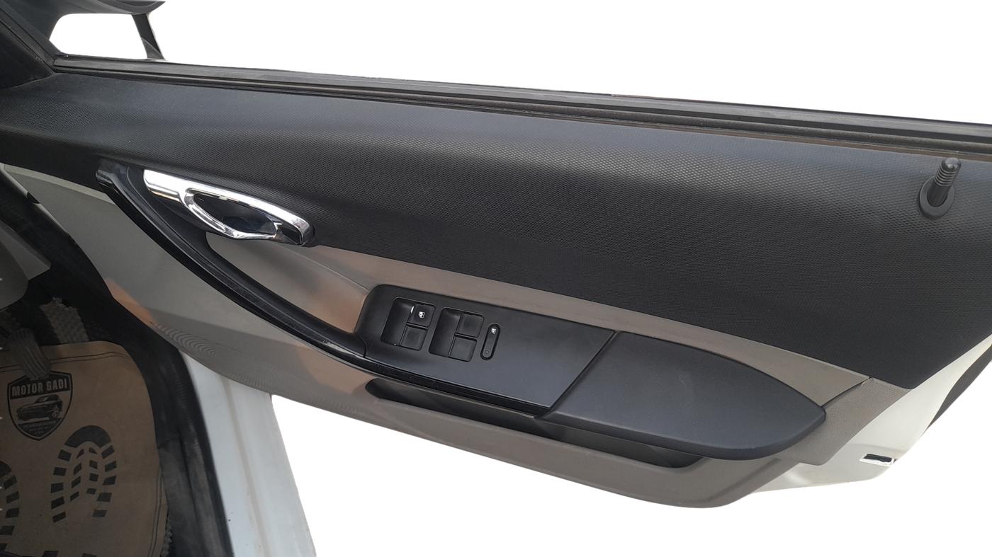 2019 Tata Tiago XZ PLUS PETROL, Petrol, Manual, 54,648 km, Driver Side Door Panel Controls