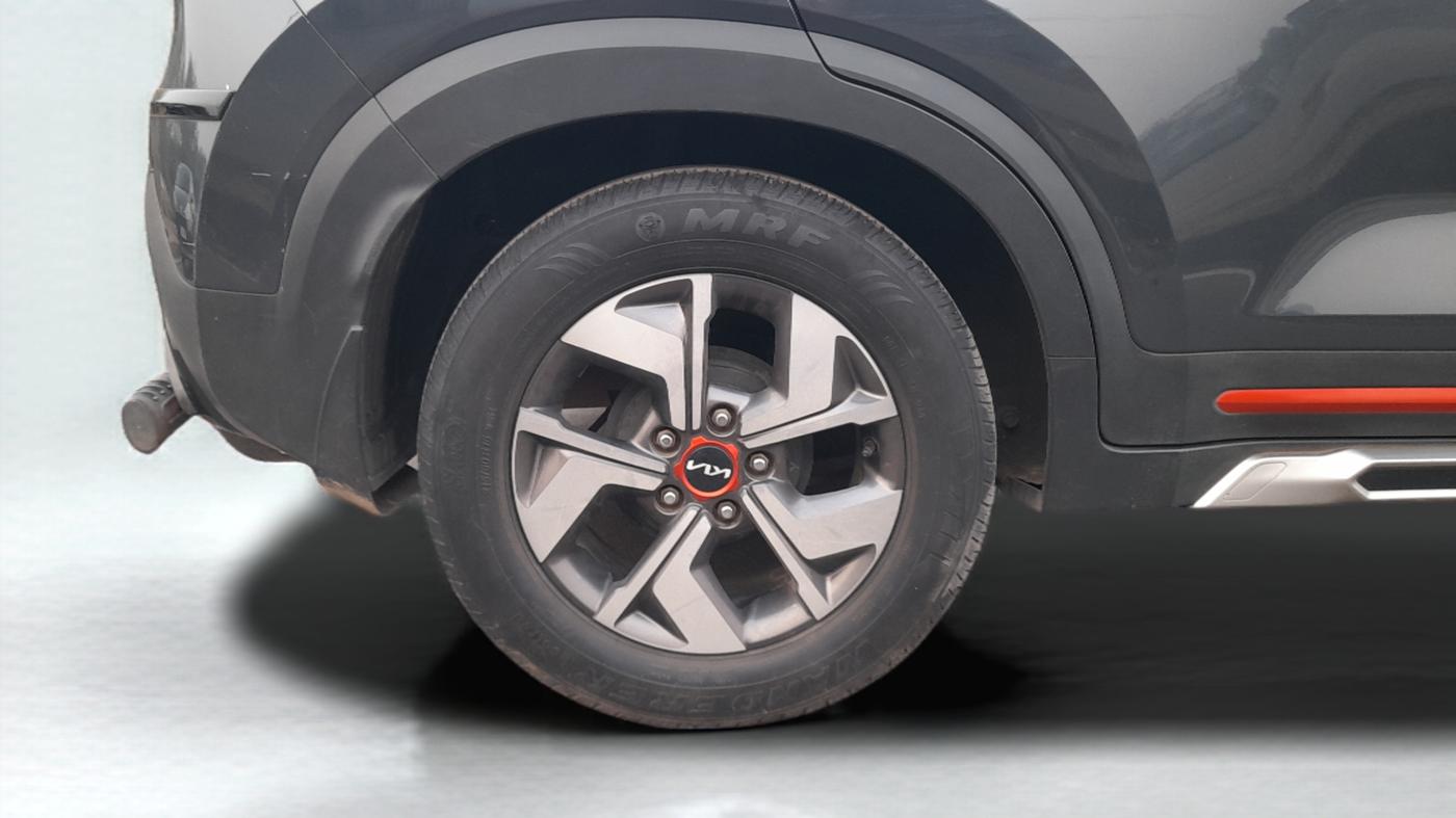 2022 KIA SONET HTX ANNIVERSARY EDITION 1.5, Diesel, Manual, 82,084 km, Right Rear Wheel