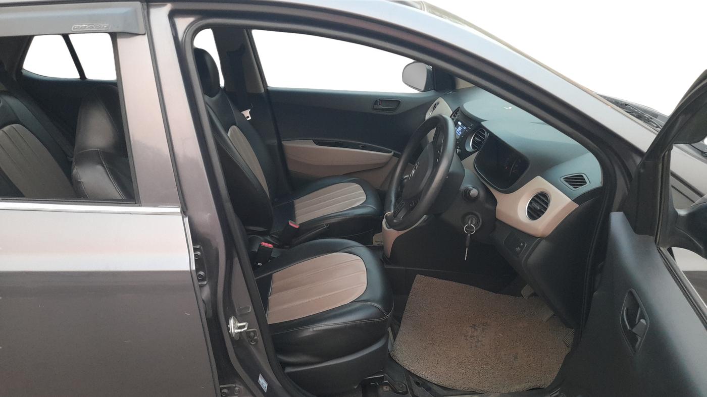 2019 Hyundai Grand i10 MAGNA 1.2 KAPPA VTVT, Petrol, Manual, 63,370 km, Right Side Front Door Cabin