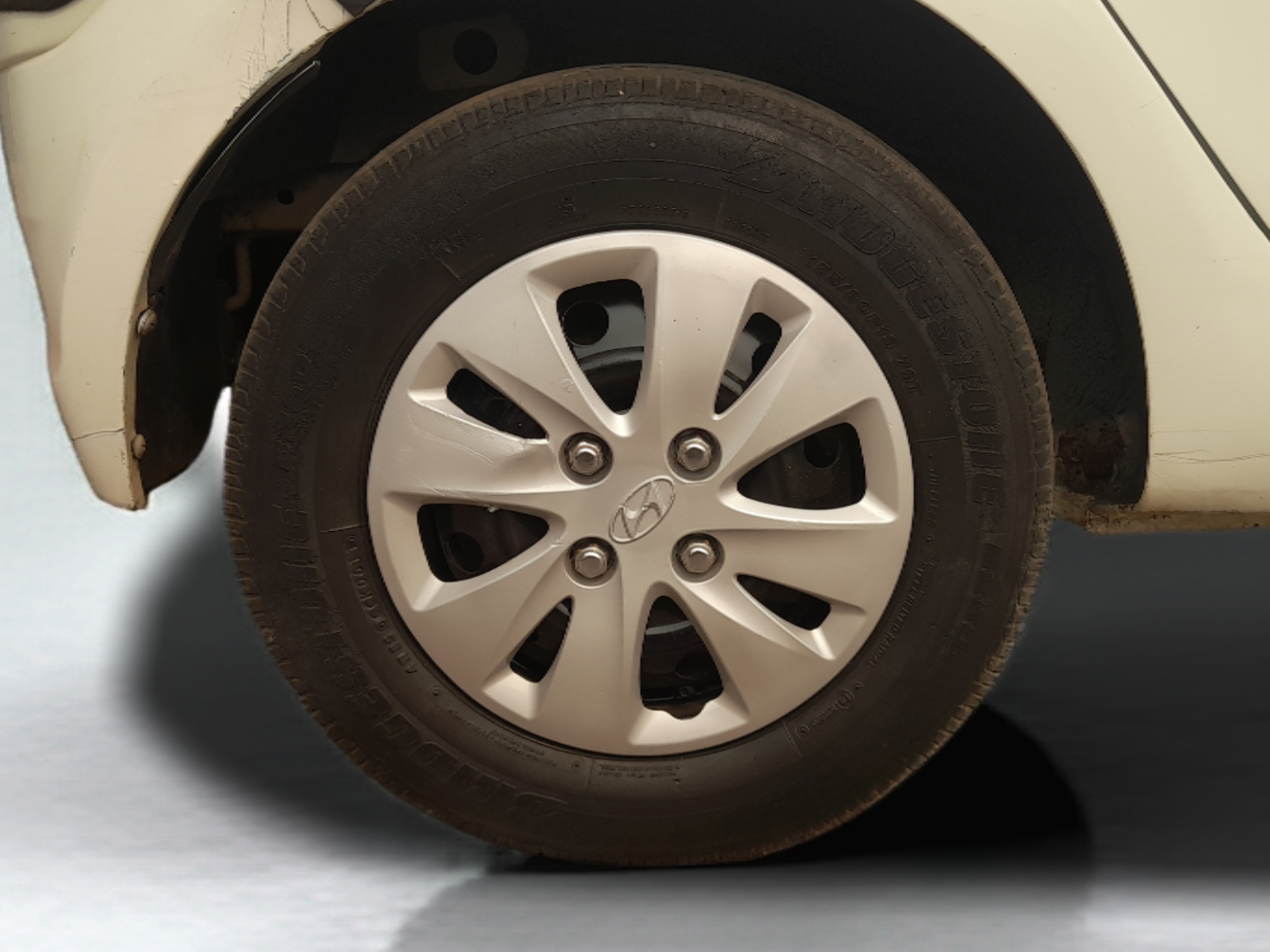 2011 Hyundai i10 SPORTZ 1.2, Petrol, Manual, 64,396 km, Right Rear Wheel