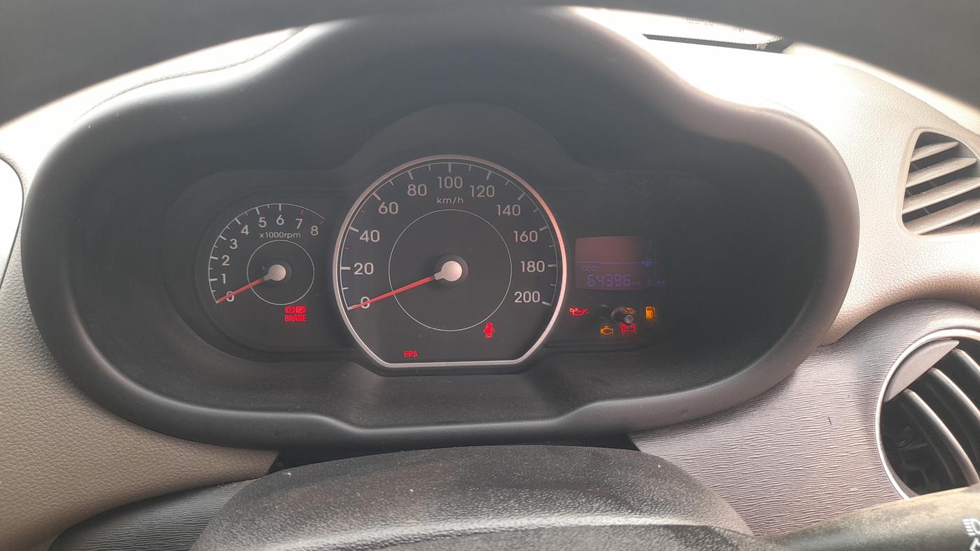 2011 Hyundai i10 SPORTZ 1.2, Petrol, Manual, 64,396 km, Odometer Image