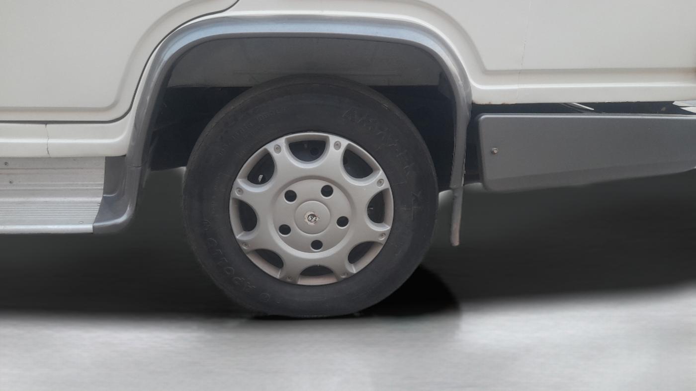 2010 Mahindra Bolero PLUS BS IV, Diesel, Manual, 1,90,775 km, Left Rear Wheel