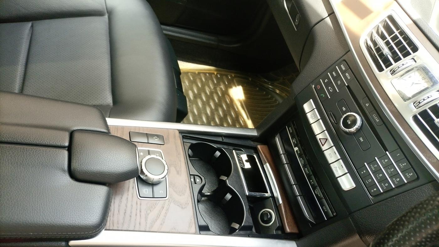 2015 Mercedes Benz E Class E 250 CDI Avantgarde, Diesel, Automatic, 54,257 km, Gear Lever