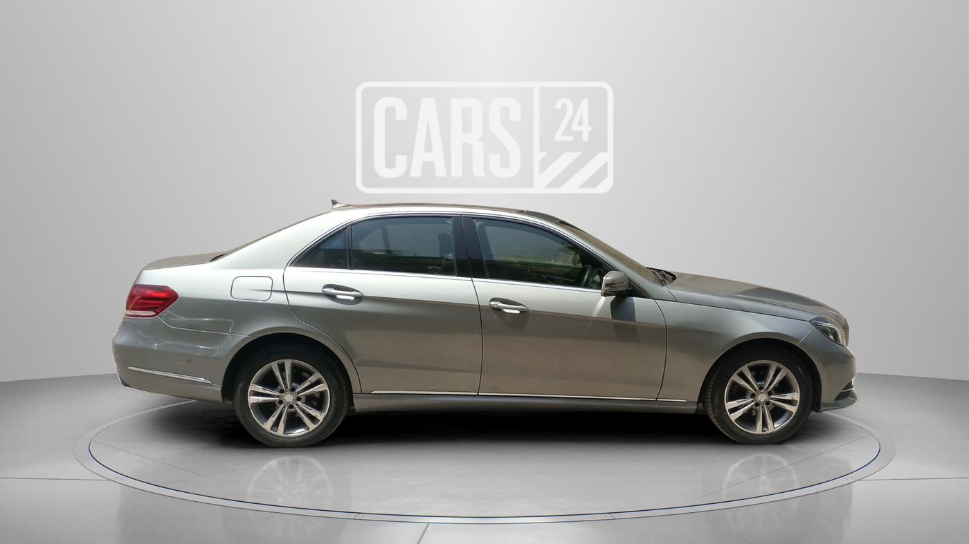 2013 Mercedes Benz E Class E 200 CGI, Petrol, Automatic, 79,000 km, Right Side View
