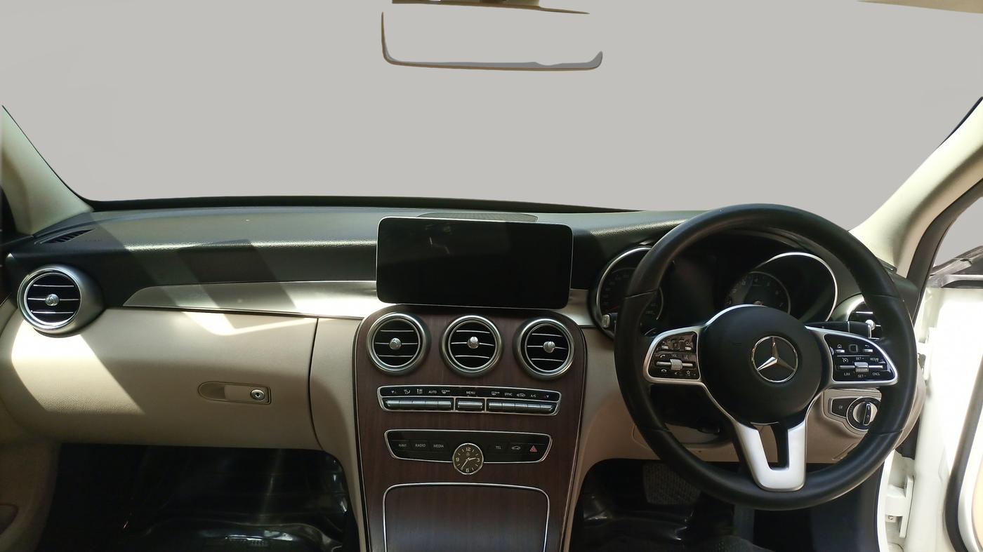 2018 Mercedes Benz C Class C 200 AVANTGARDE, Petrol, Automatic, 51,576 km, Dashboard