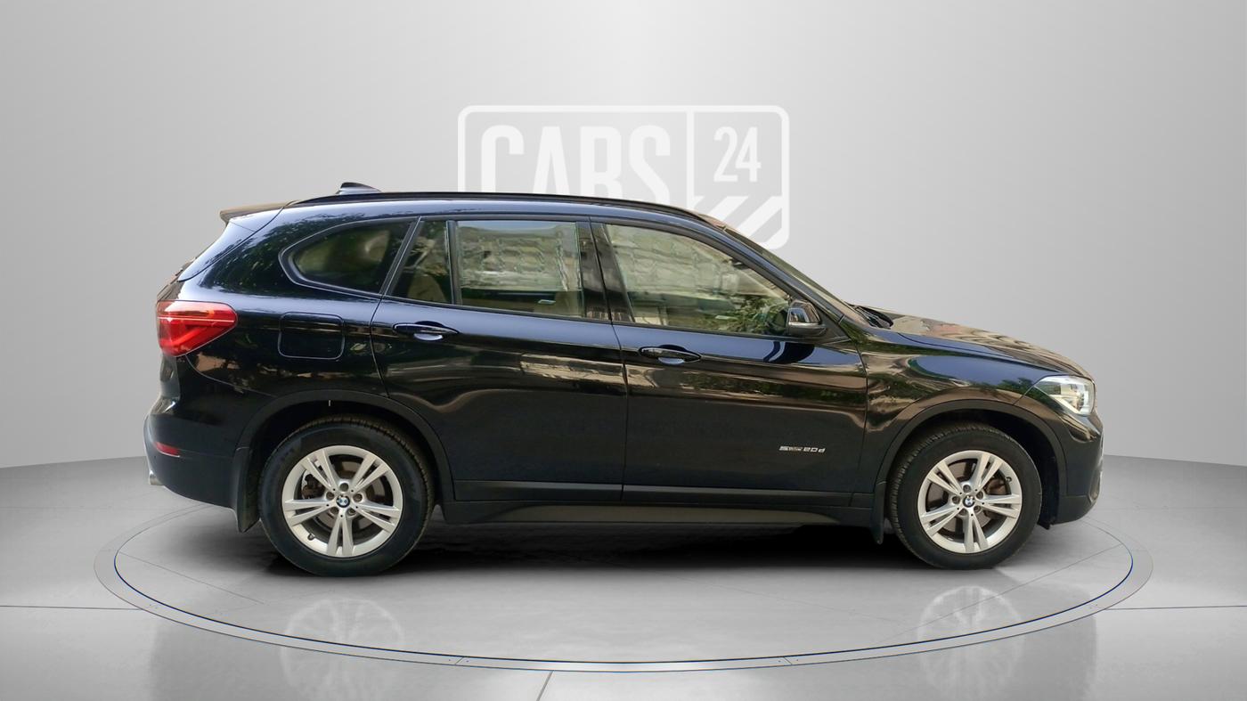 2017 BMW X1 sDrive 20d Expedition, Diesel, Automatic, 60,575 km, Right Side View