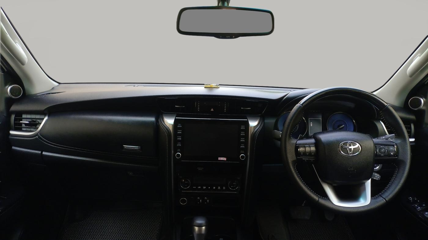 2023 Toyota Fortuner 4X2 AT 2.7 PETROL, Petrol, Automatic, 10,701 km, Dashboard