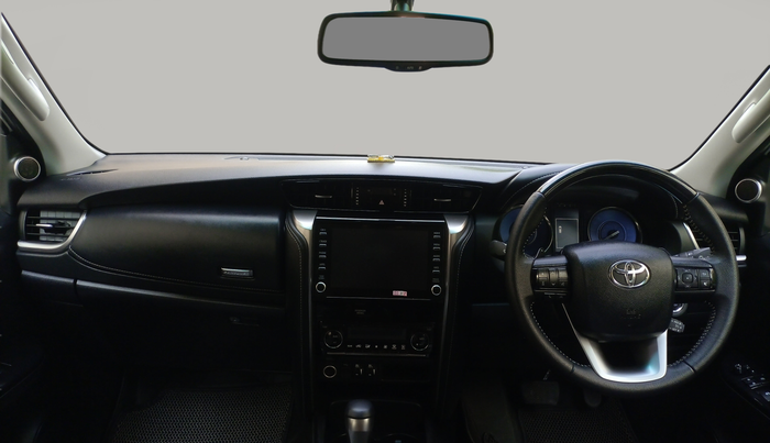2023 Toyota Fortuner 4X2 AT 2.7 PETROL, Petrol, Automatic, 10,701 km, Dashboard