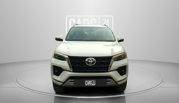 2023 Toyota Fortuner 4X4 MT 2.8 DIESEL, Diesel, Manual, 9,500 km, Front