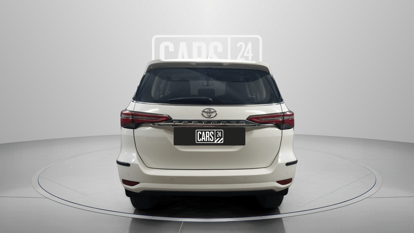 2021 Toyota Fortuner 4X2 AT 2.7 PETROL, Petrol, Automatic, 25,845 km, Back/Rear