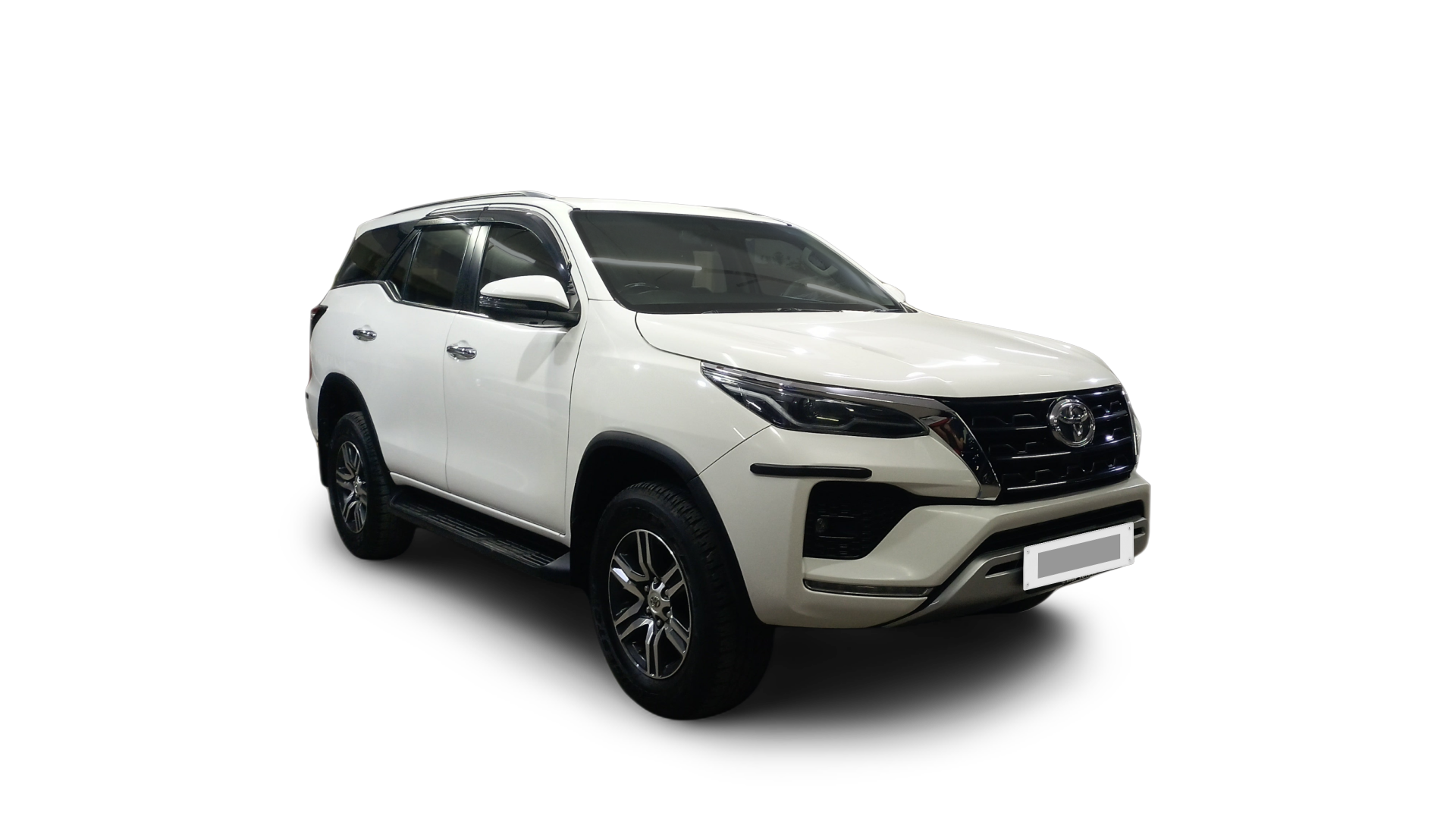Toyota Fortuner-img