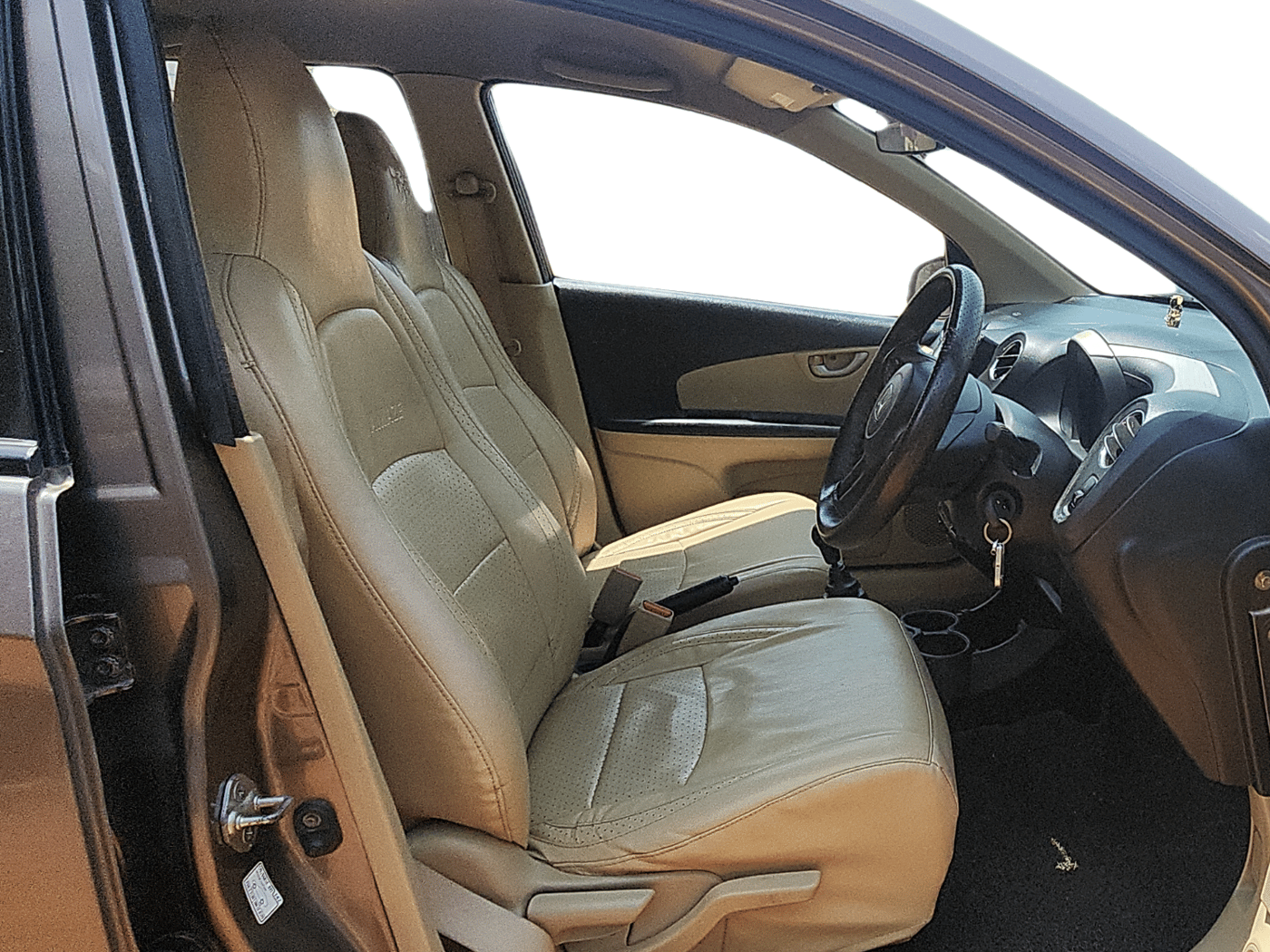 2015 Honda Amaze 1.5L I-DTEC VX, Diesel, Manual, 74,390 km, Right Side Front Door Cabin
