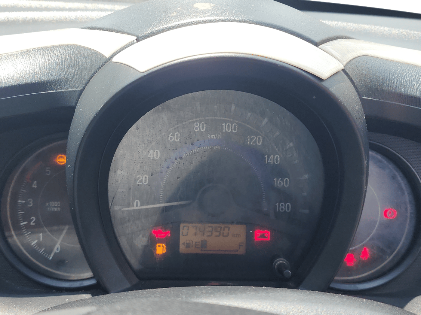 2015 Honda Amaze 1.5L I-DTEC VX, Diesel, Manual, 74,390 km, Odometer Image