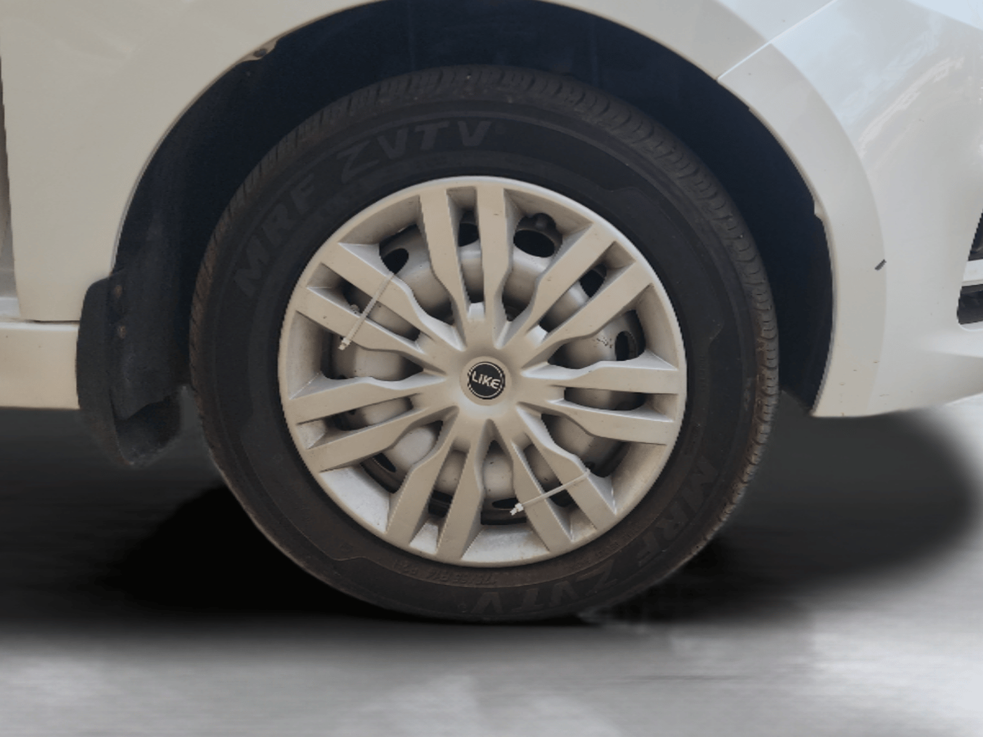 2021 Tata TIGOR XE PETROL, Petrol, Manual, 68,871 km, Right Front Wheel