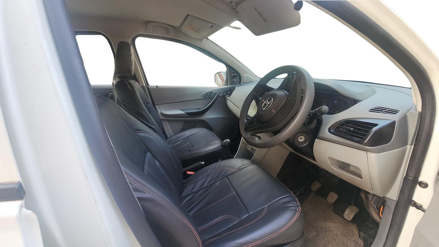 2021 Tata TIGOR XE PETROL, Petrol, Manual, 68,871 km, Right Side Front Door Cabin
