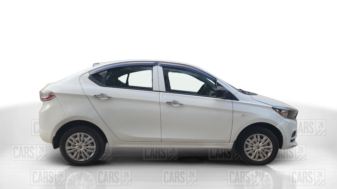 2021 Tata TIGOR XE PETROL, Petrol, Manual, 68,871 km, Right Side View