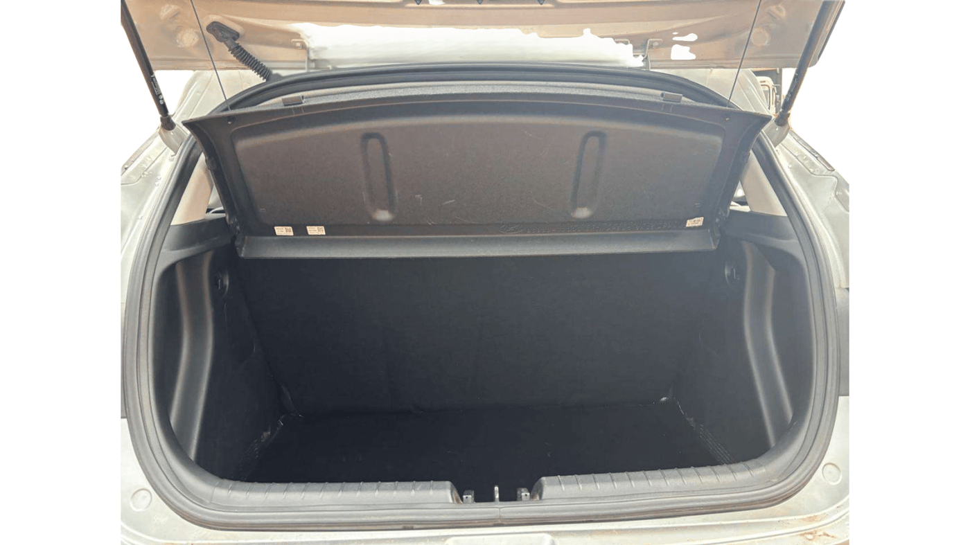 2022 Hyundai NEW I20 SPORTZ 1.2 MT, Petrol, Manual, 17,962 km, Boot Inside