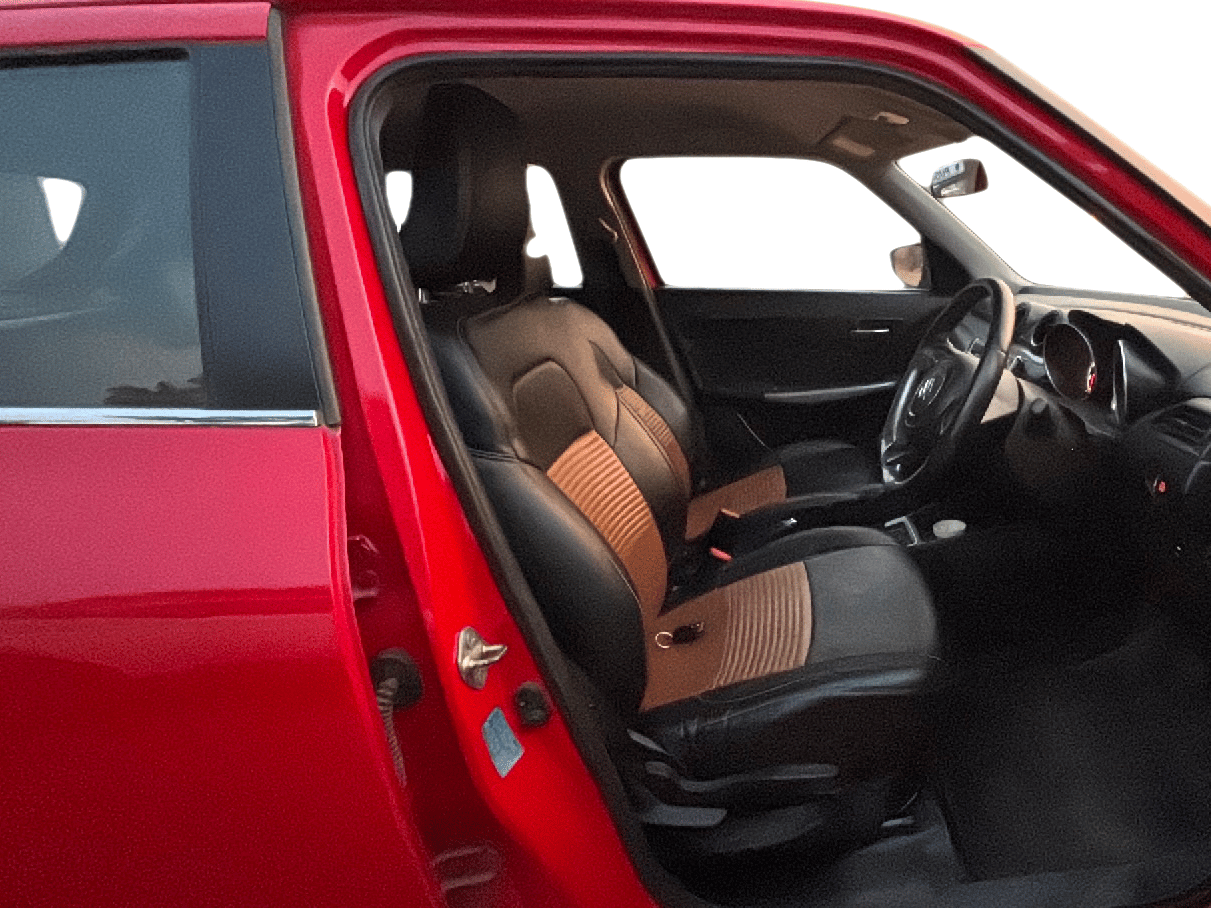 2019 Maruti Swift ZXI PLUS AMT, Petrol, Automatic, 62,083 km, Right Side Front Door Cabin