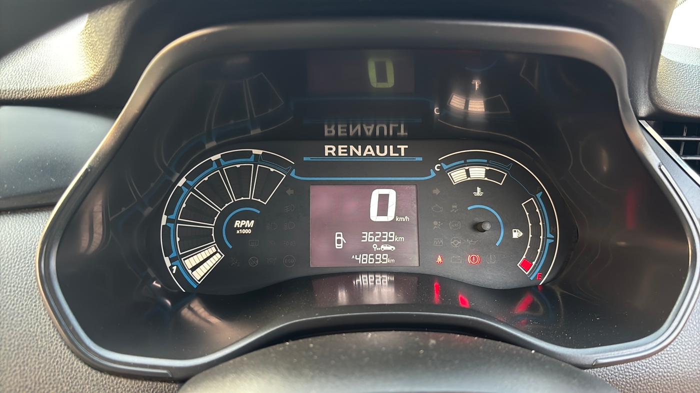 2021 Renault TRIBER RXL MT, Petrol, Manual, 36,239 km, Odometer Image