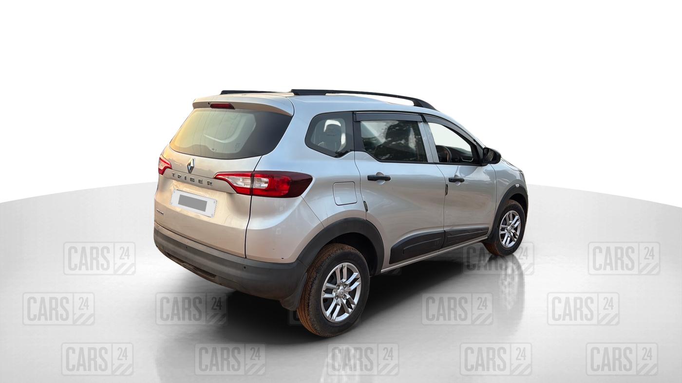 2021 Renault TRIBER RXL MT, Petrol, Manual, 36,239 km, Right Back Diagonal